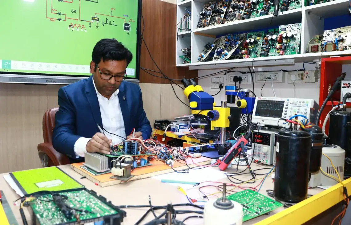 Płyta I/O (power board) – naprawy jakie najczęściej wykonujemy