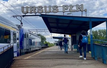 Przystanek Warszawa Ursus Północny w dzielnicy Ursus